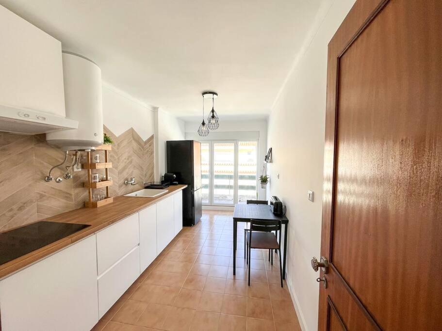 Esplanada-Zona Central-Perto Praias-Estacionamento Gratuito Сетубал Экстерьер фото