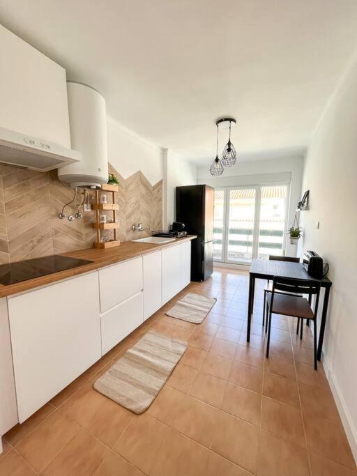 Esplanada-Zona Central-Perto Praias-Estacionamento Gratuito Сетубал Экстерьер фото